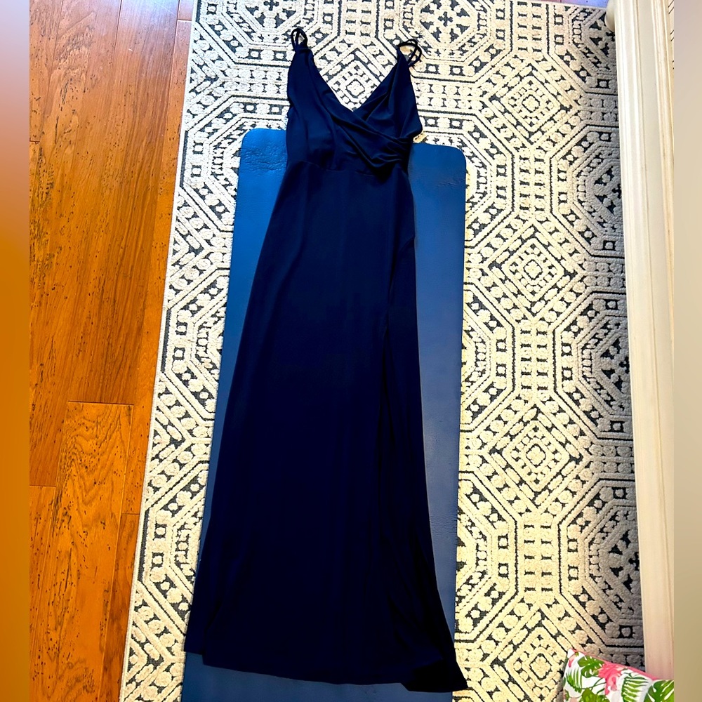 Fashion nova sexy navy blue gown, cut in the front